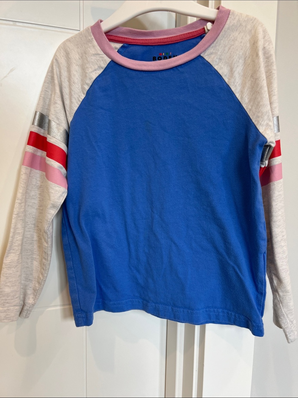 Mini Boden Colourblock Raglan T-shirt, size 6-7Y